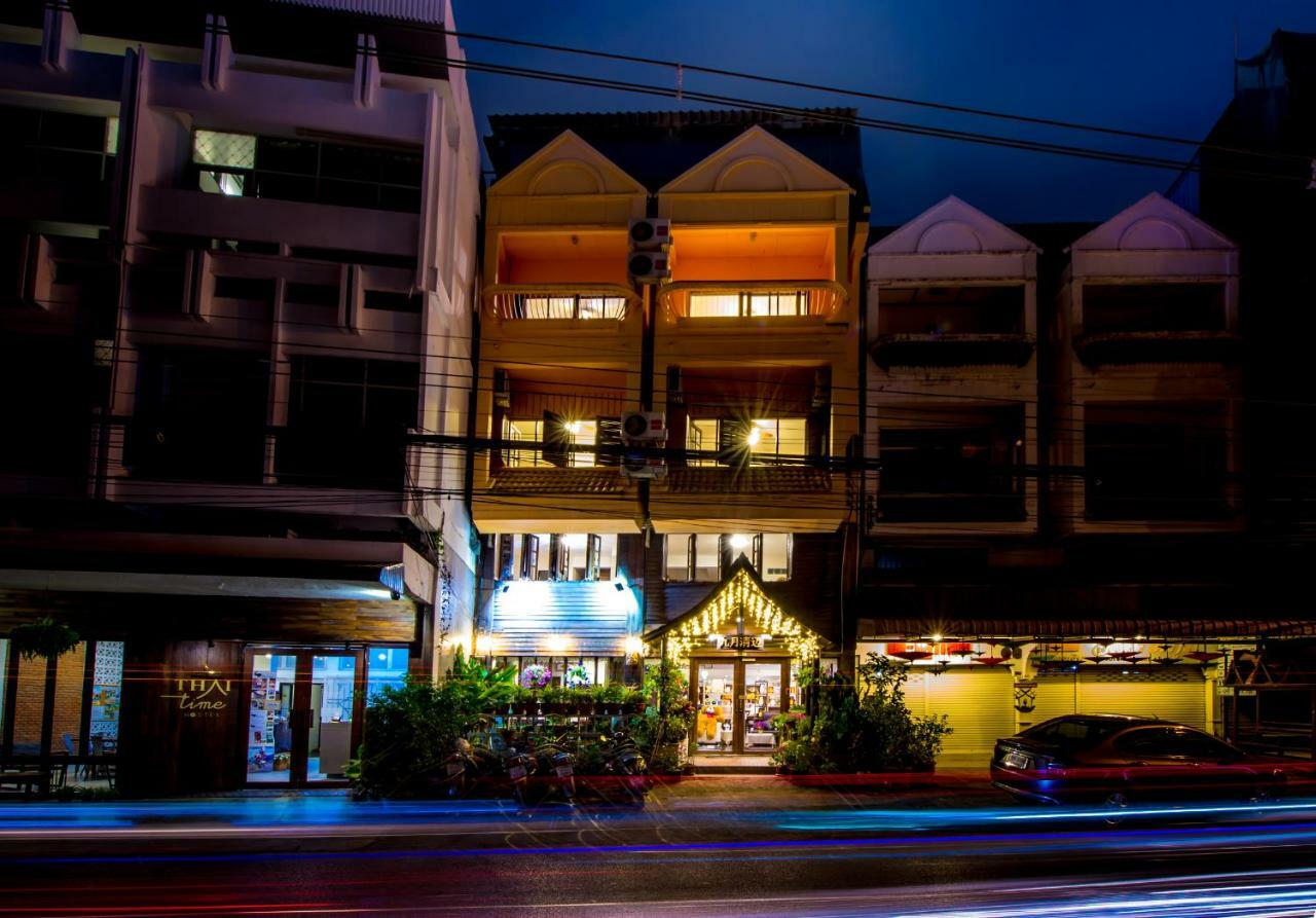 Relax@Wualai Hotel Chiang Mai Buitenkant foto